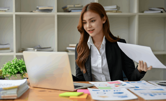 A certified translator in Florida providing official document translations for customers requiring legal certification.