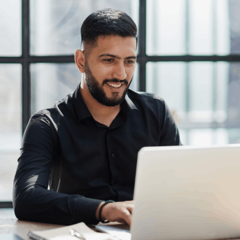 Customer benefits from high quality translation services in Florida, delivered by experienced and certified expert linguists.